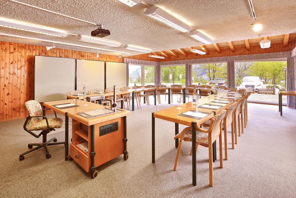 Hotel Aux Mille Etoiles Salvan Εξωτερικό φωτογραφία