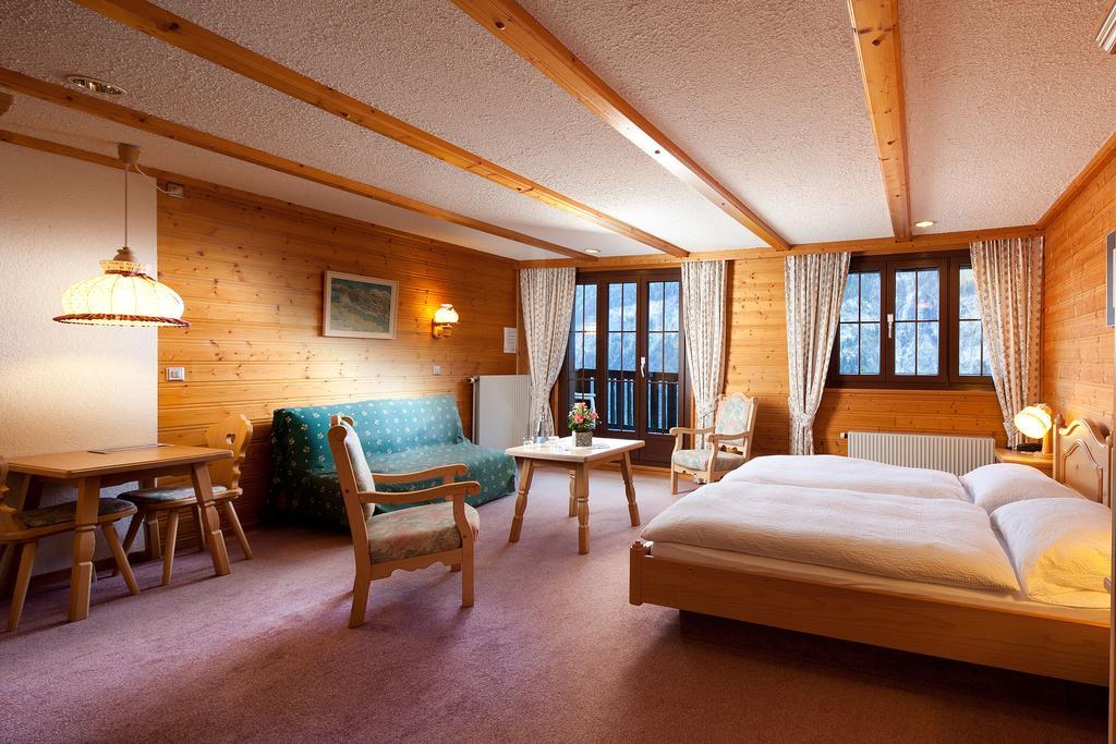 Hotel Aux Mille Etoiles Salvan Εξωτερικό φωτογραφία